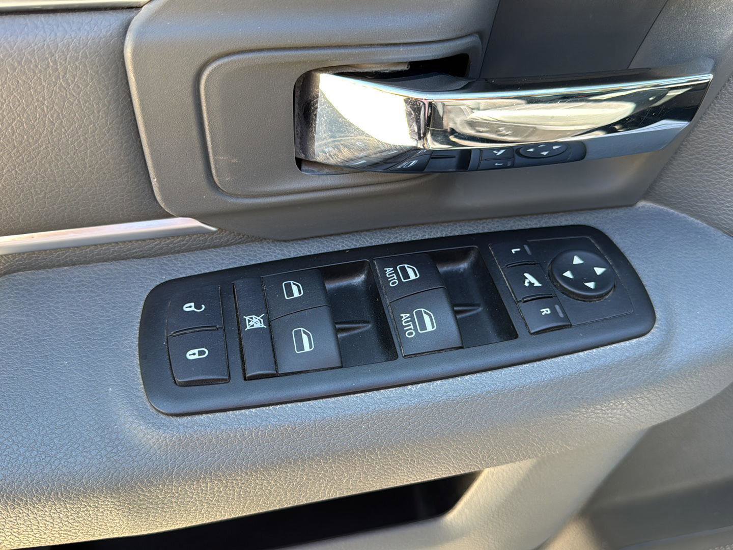 Used 2014 RAM 1500 Big Horn AWD/4WD image 12