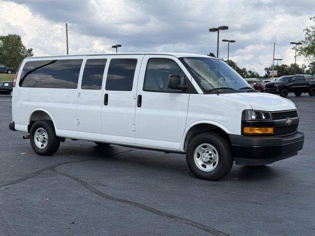 Used 2025 Chevrolet Express 3500 LS image 1