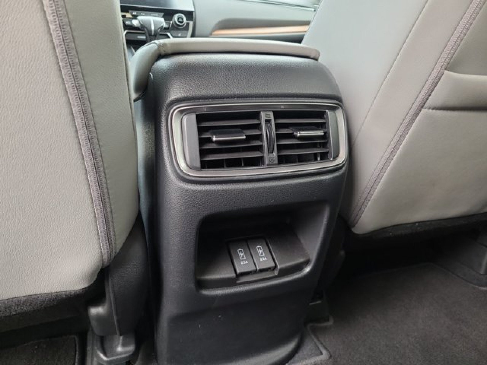 Used 2020 Honda CR-V Touring image 33