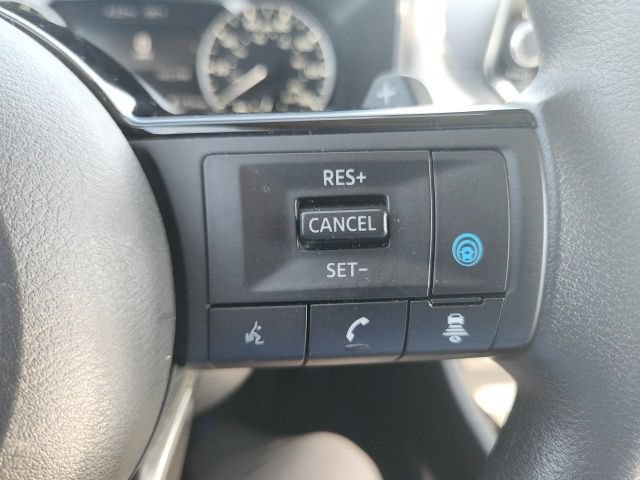 Used 2021 Nissan Rogue SV FWD image 35
