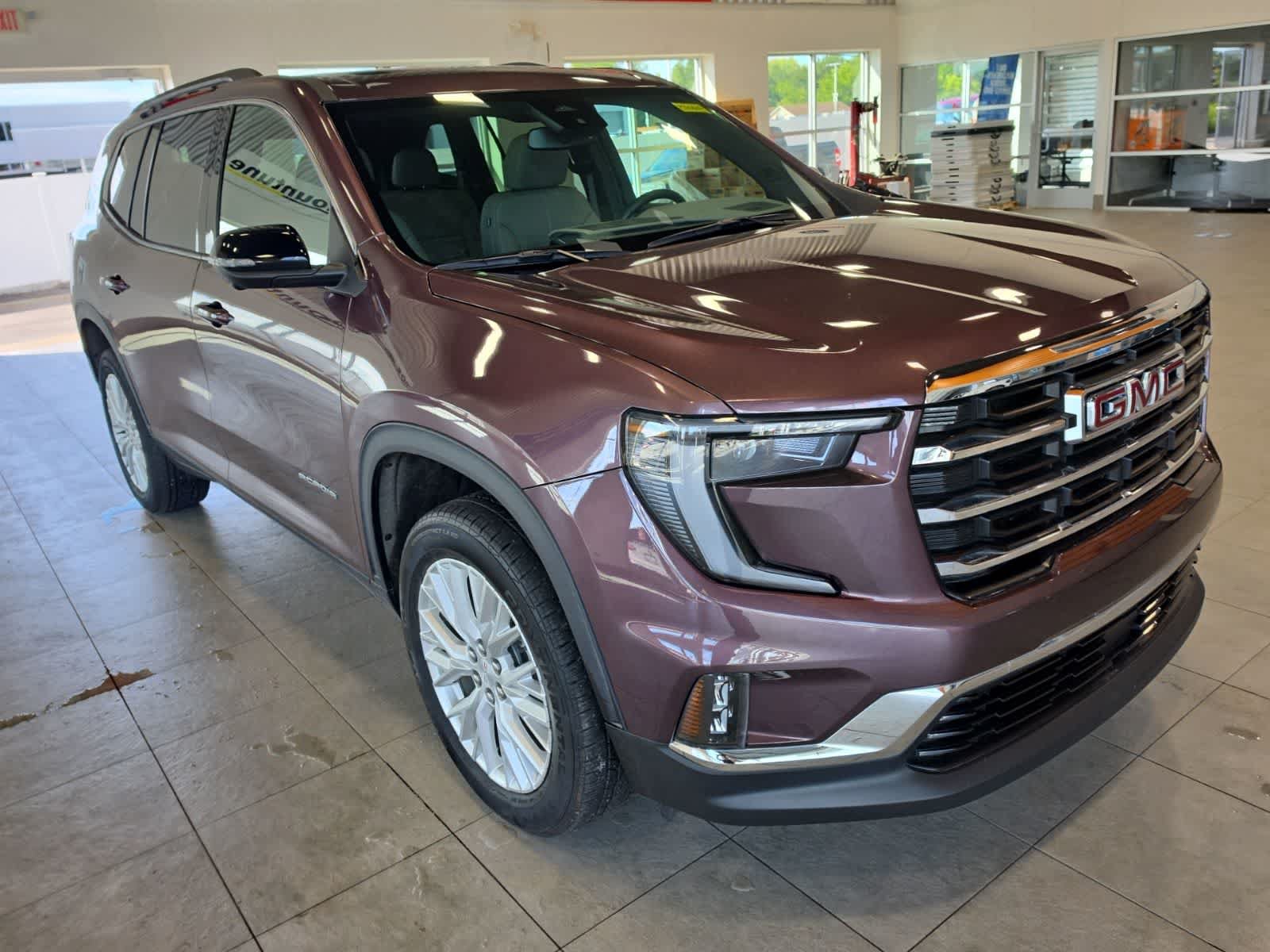 Used 2024 GMC Acadia Elevation AWD/4WD image 5