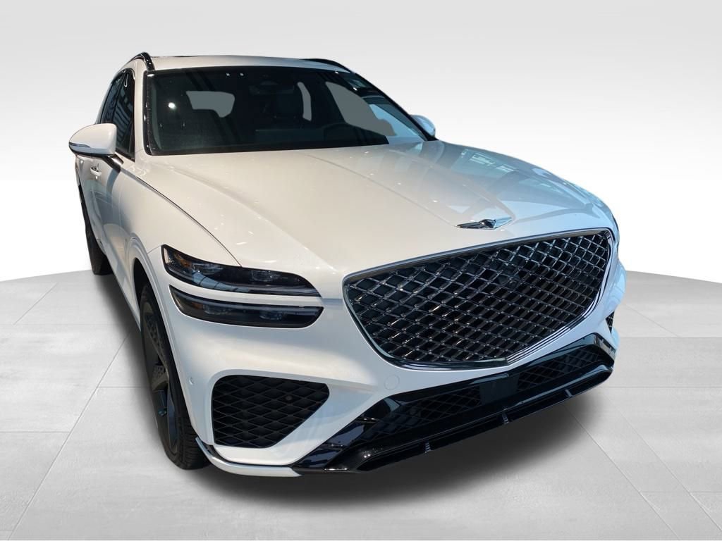 Certified 2025 Genesis GV70 3.5T Sport w/ Sport Advanced Package AWD/4WD image 2