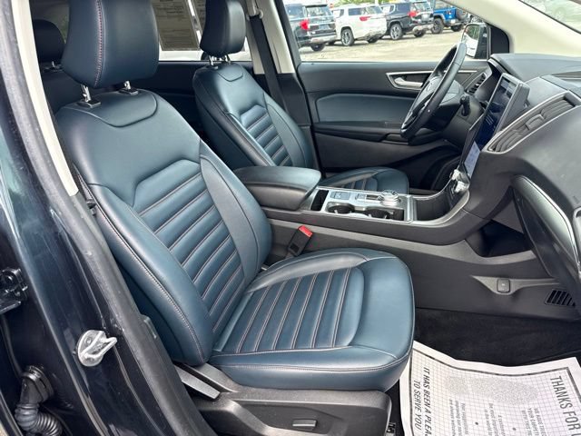 Used 2023 Ford Edge SEL w/ Sport Appearance Package AWD/4WD image 8