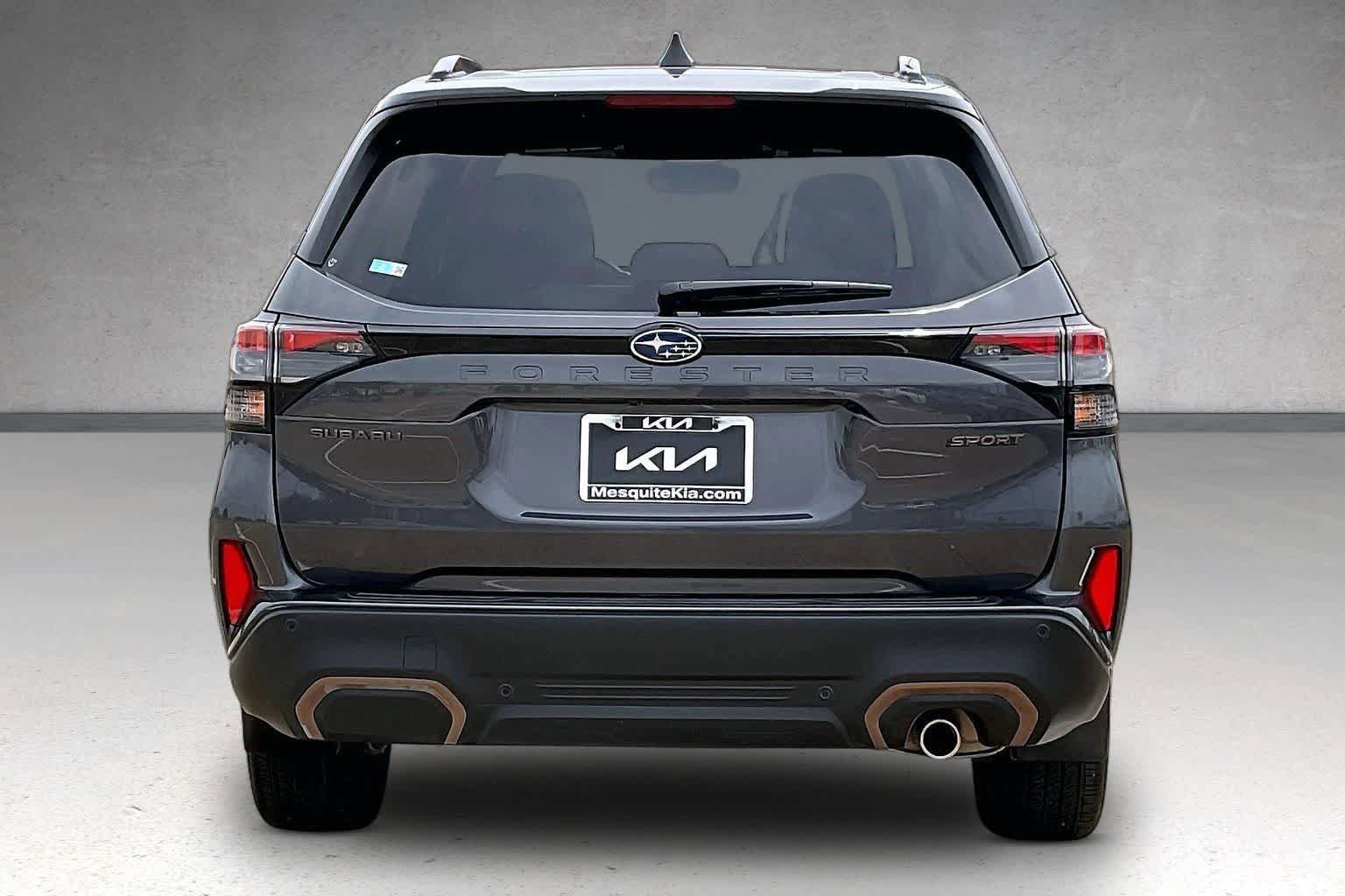 Used 2025 Subaru Forester Sport w/ Popular Package #1 AWD/4WD image 5