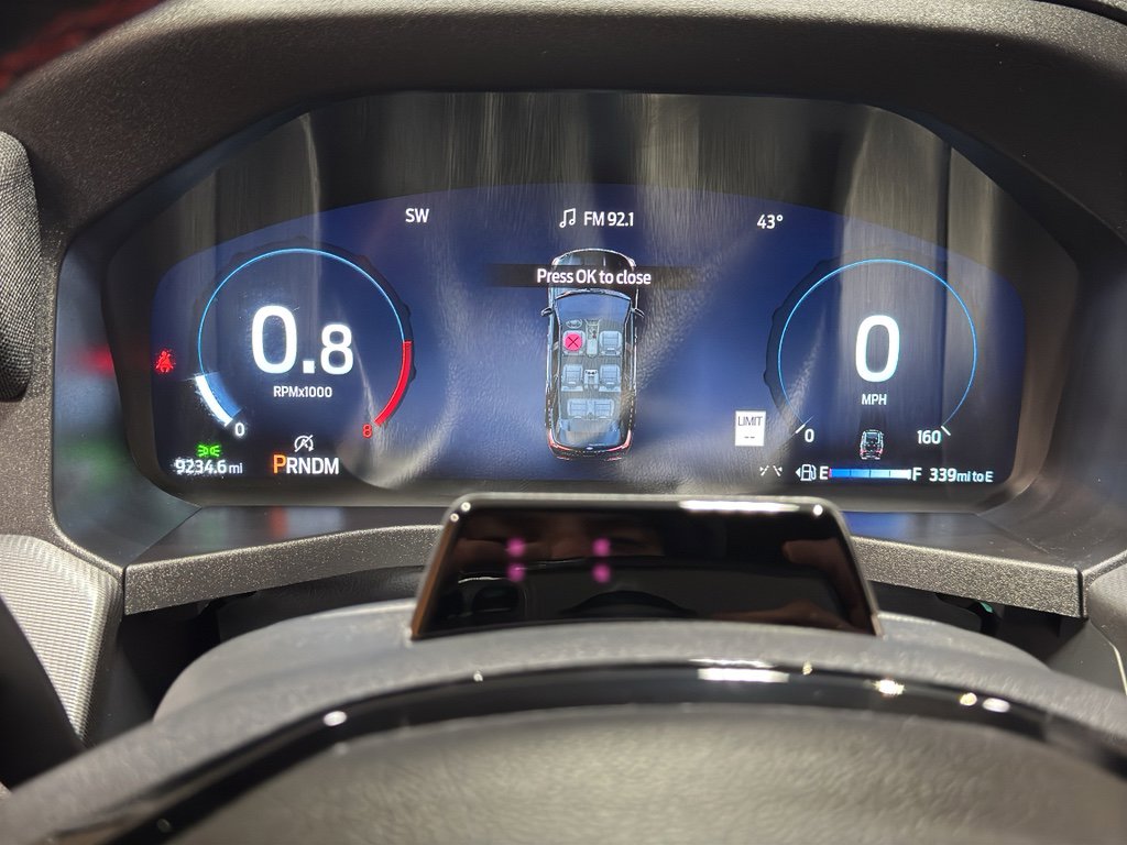 Used 2025 Ford Explorer ST image 29