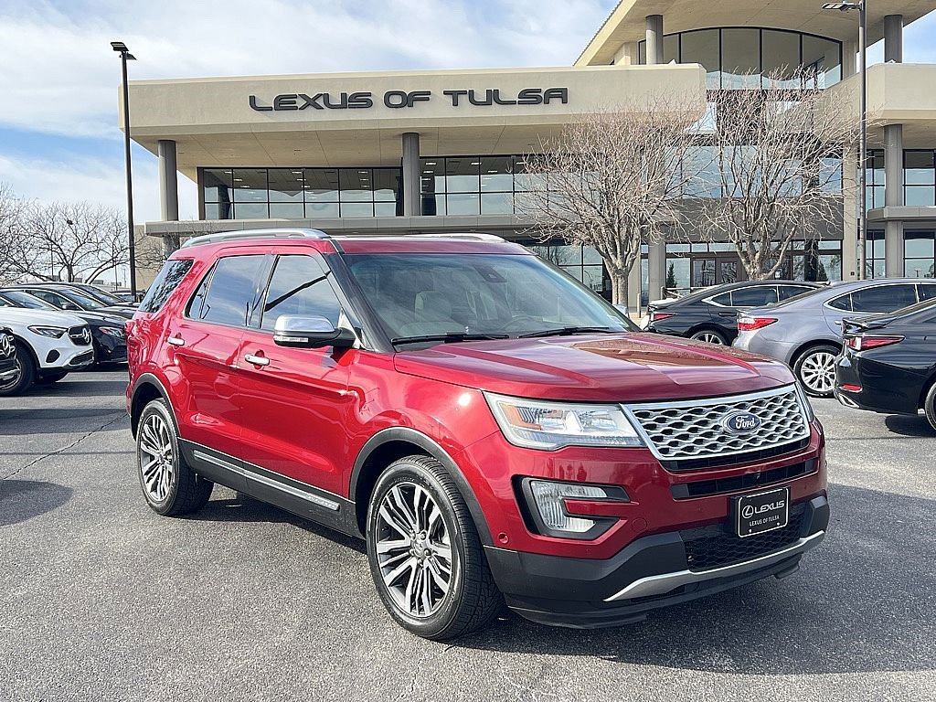 Used 2016 Ford Explorer Platinum image 1