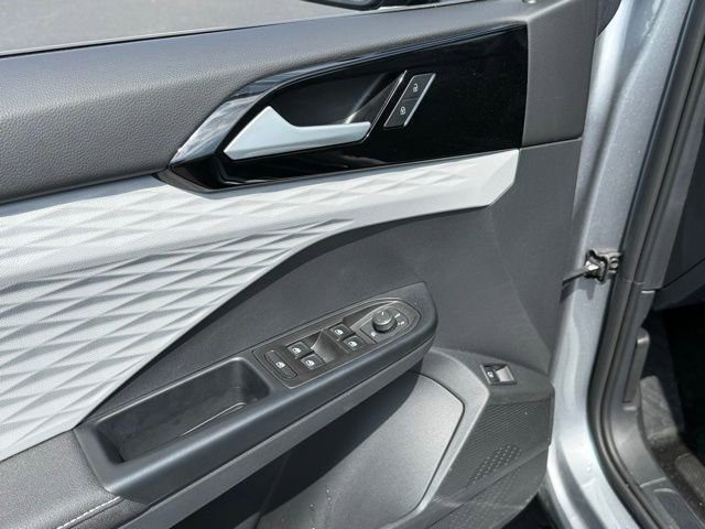 Certified 2024 Volkswagen Taos S AWD/4WD image 21