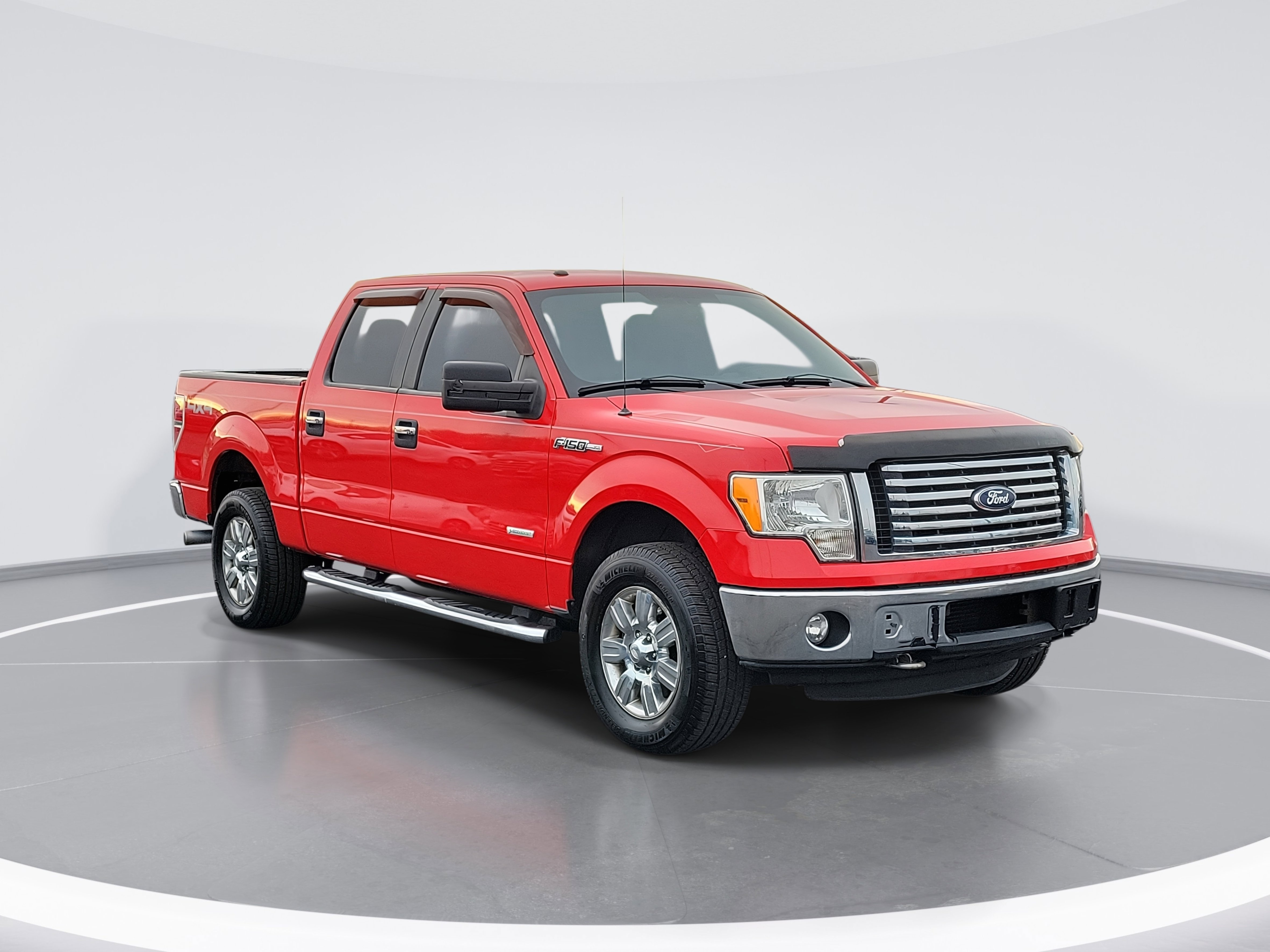Used 2012 Ford F150 XLT w/ XLT Chrome Pkg image 2