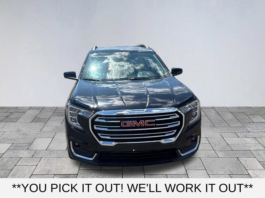 Used 2024 GMC Terrain SLT AWD/4WD image 2