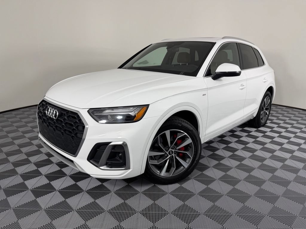 Used 2022 Audi Q5 2.0T Premium w/ Convenience Package AWD/4WD image 1