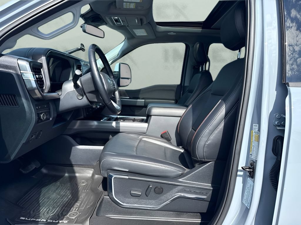 Used 2024 Ford F250 Lariat w/ Lariat Ultimate Package AWD/4WD image 9