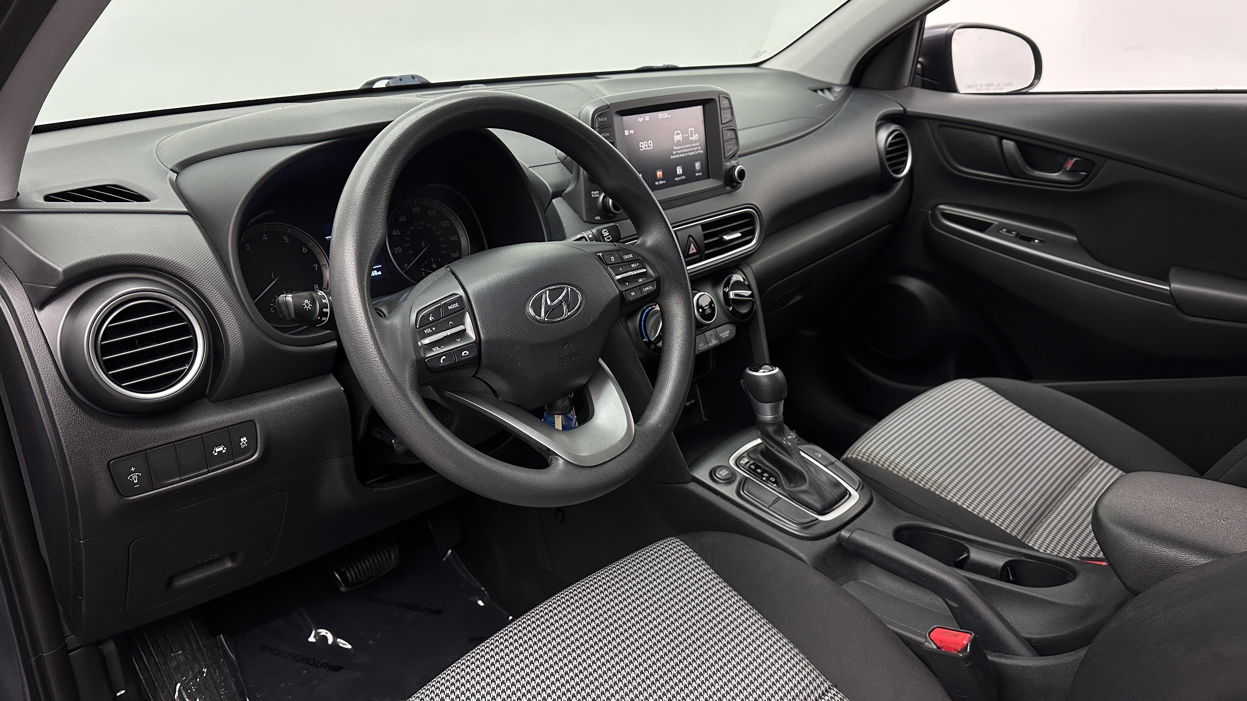 Used 2021 Hyundai Kona SE AWD/4WD image 8