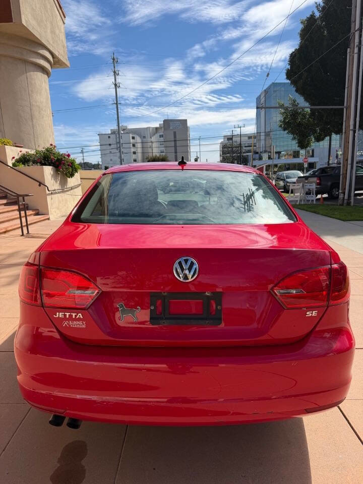 Used 2014 Volkswagen Jetta SE image 4