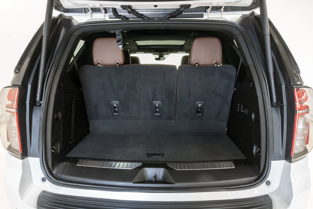 Used 2021 Chevrolet Tahoe High Country AWD/4WD image 35