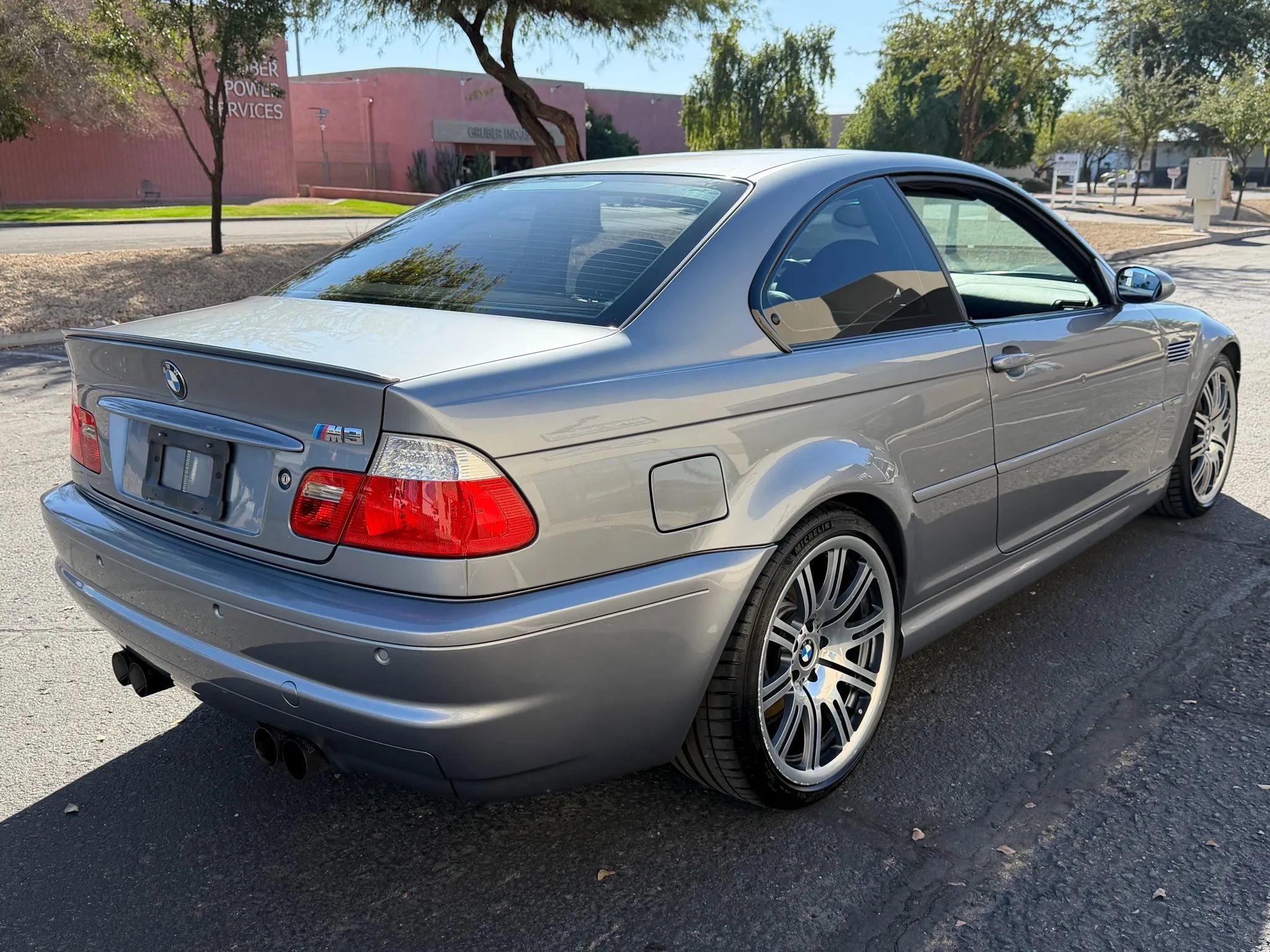 Used 2004 BMW M3 Coupe image 9
