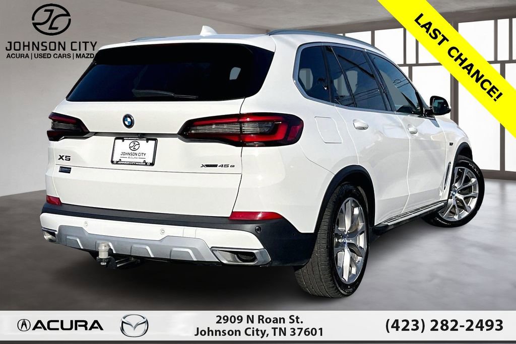 Used 2023 BMW X5 xDrive45e image 2