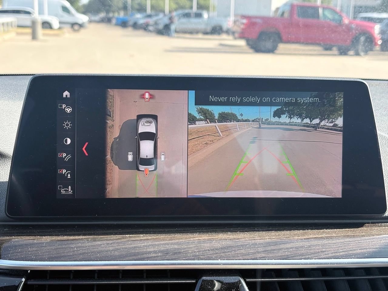 Used 2019 BMW 540i w/ Premium Package RWD image 10