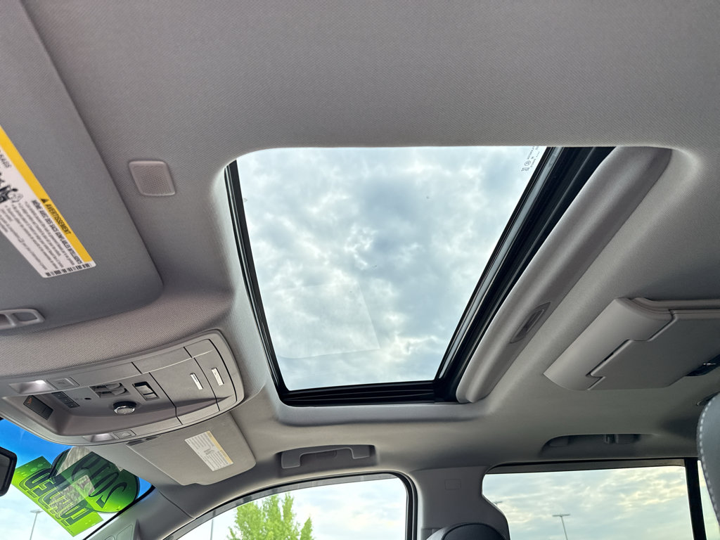 Used 2019 GMC Yukon Denali AWD/4WD image 37