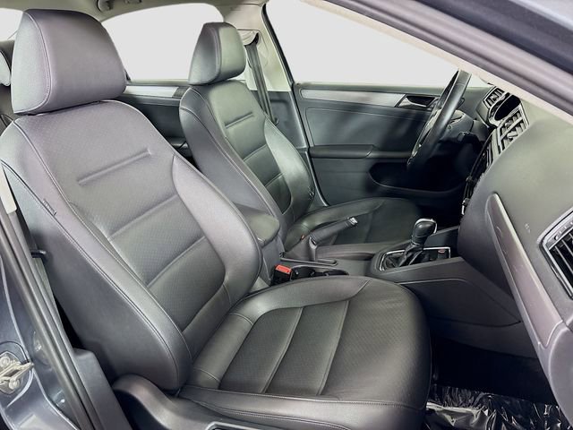Used 2015 Volkswagen Jetta TDI SE image 27