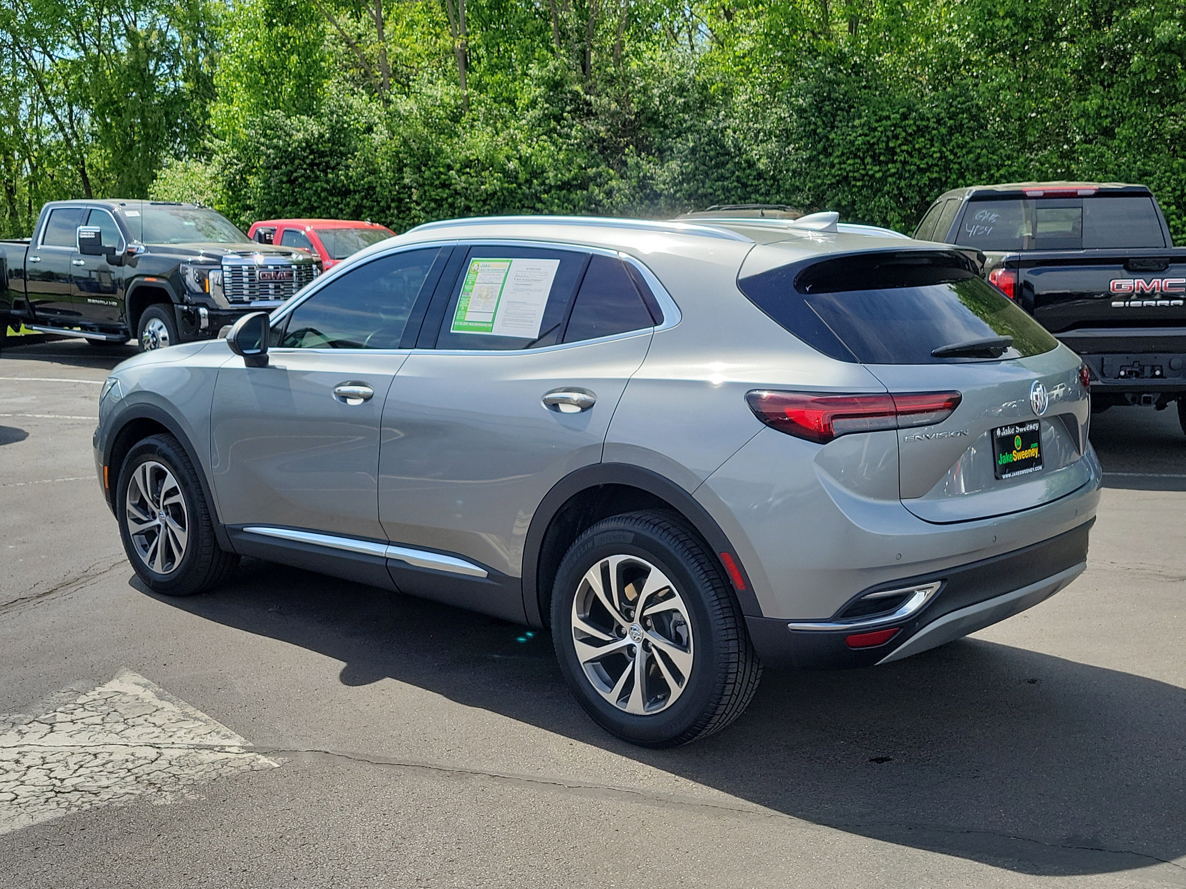 Used 2023 Buick Envision Essence FWD image 3
