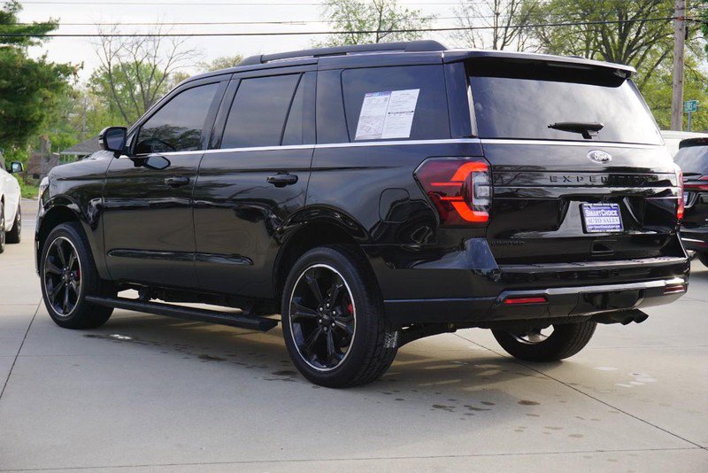 Used 2023 Ford Expedition Limited image 5