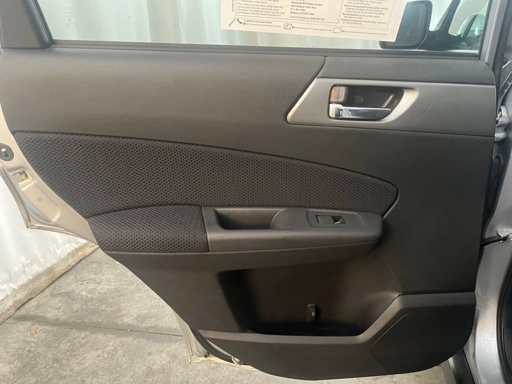 Used 2012 Subaru Forester 2.5X Premium w/ All-Weather Pkg image 22