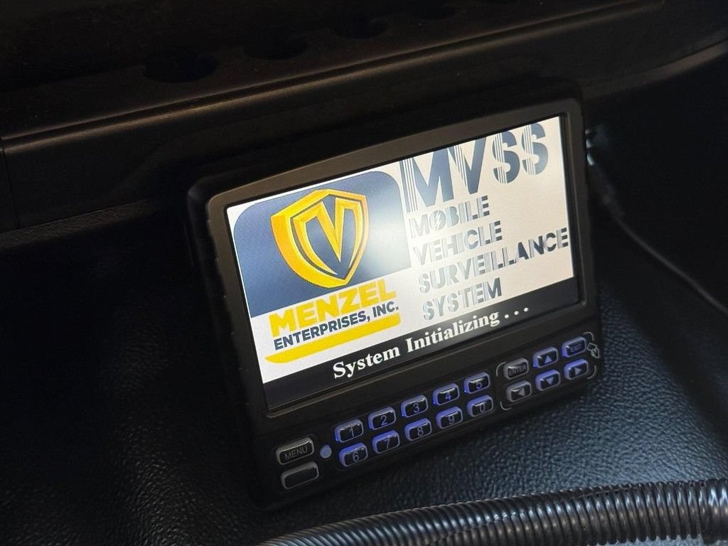 Used 2024 RAM 5500 Tradesman w/ Chrome Appearance Group AWD/4WD image 18