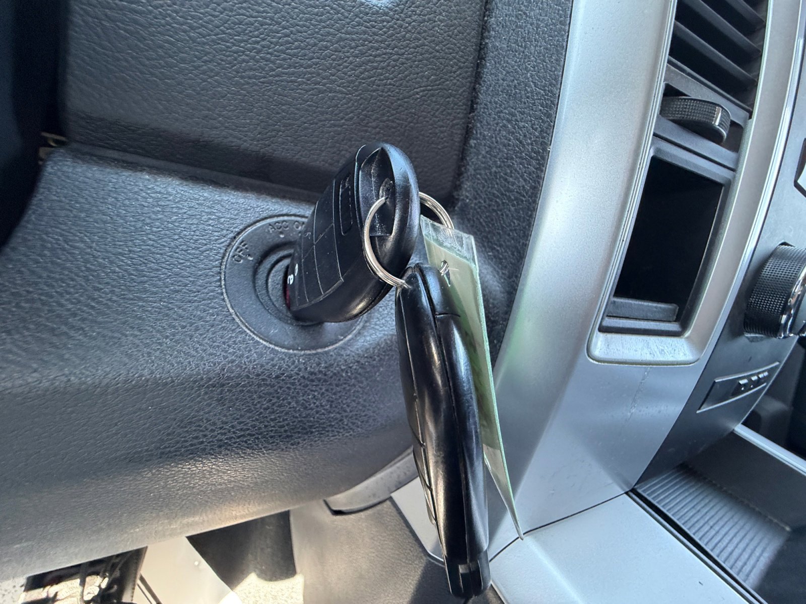 Used 2010 Dodge Ram 1500 Truck Sport image 30