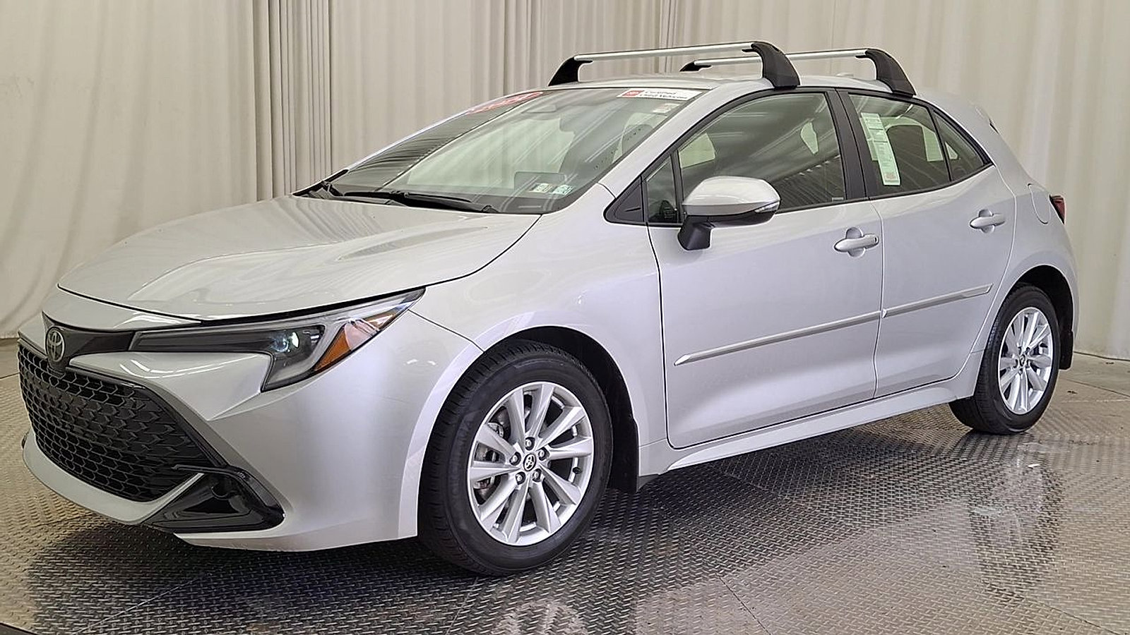 Certified 2024 Toyota Corolla SE FWD image 7