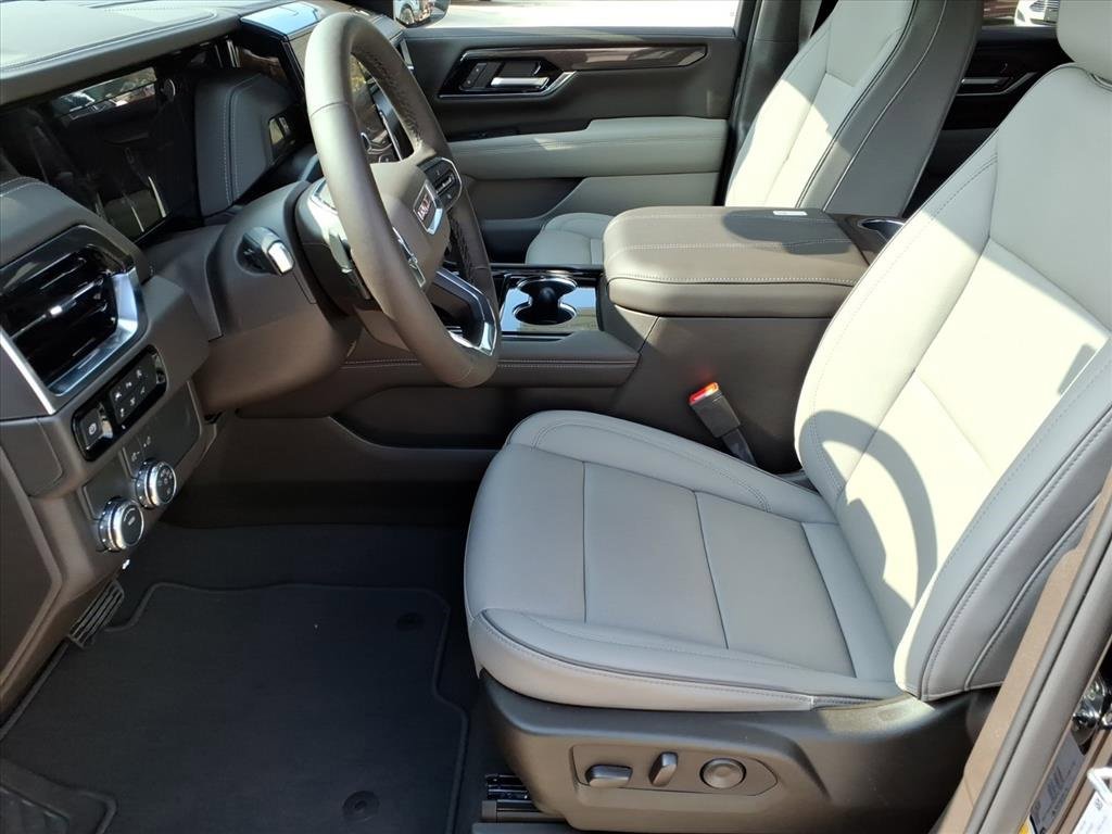 New 2026 GMC Yukon XL Elevation image 14