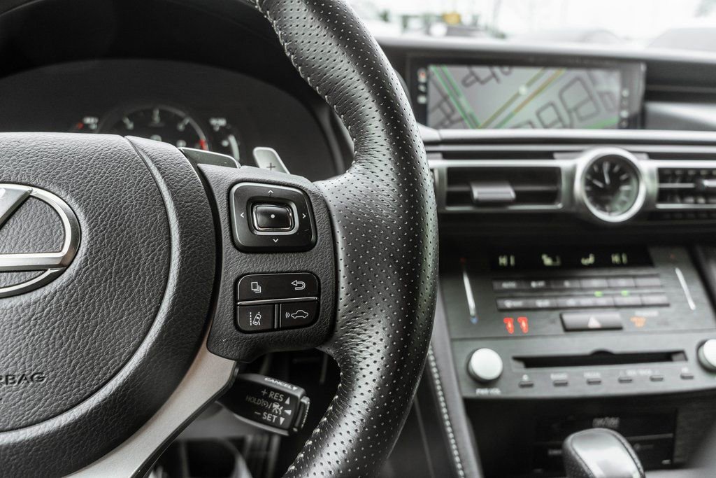 Used 2022 Lexus RC 350 F Sport image 24