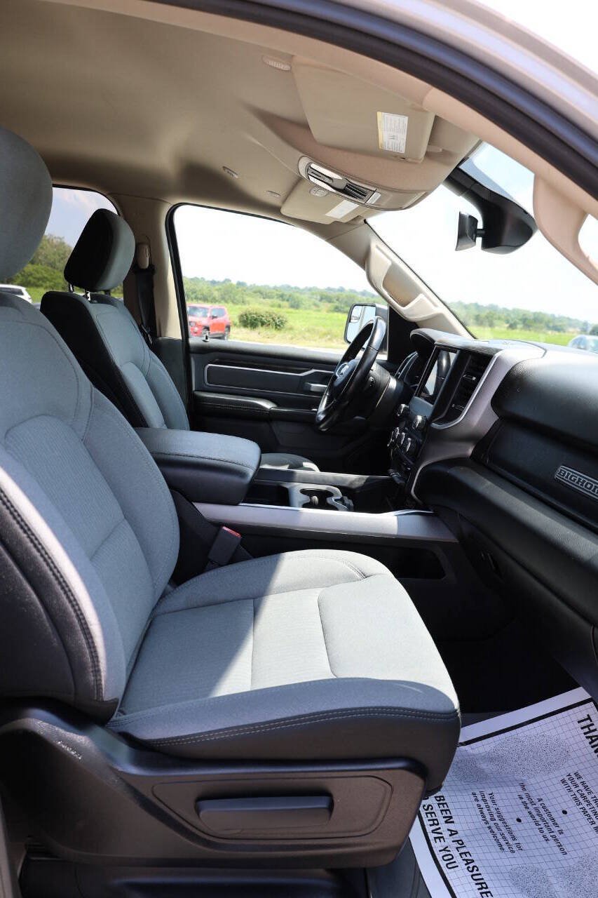 Used 2020 RAM 1500 Big Horn AWD/4WD image 15