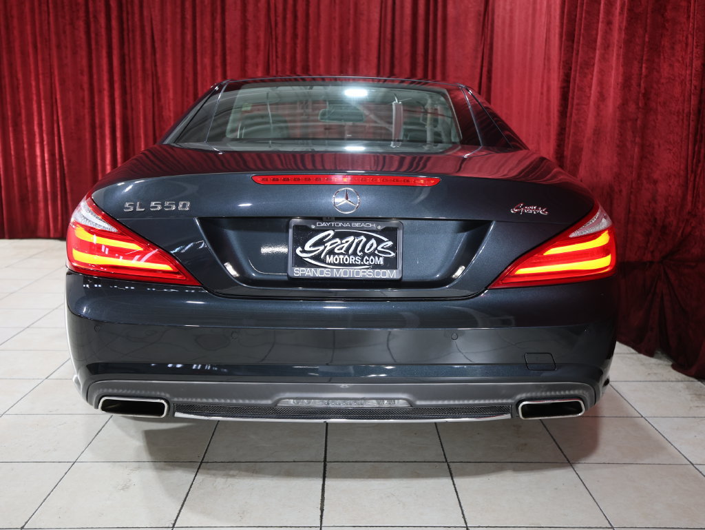 Used 2013 Mercedes-Benz SL 550 image 11