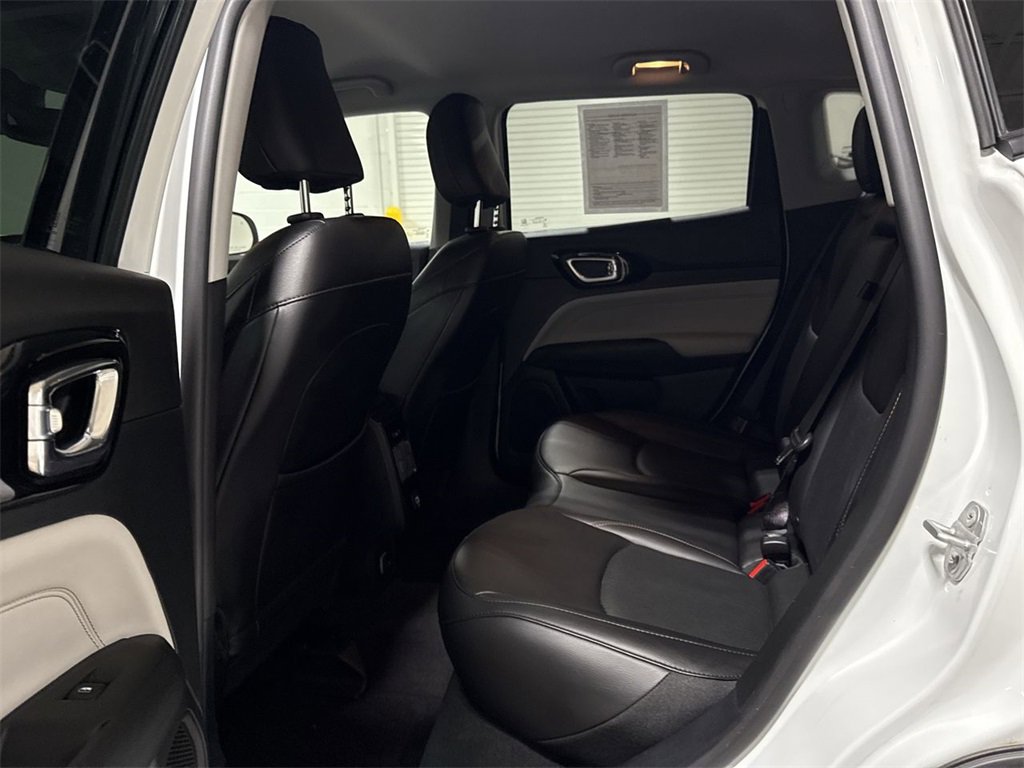 Used 2022 Jeep Compass Limited image 22