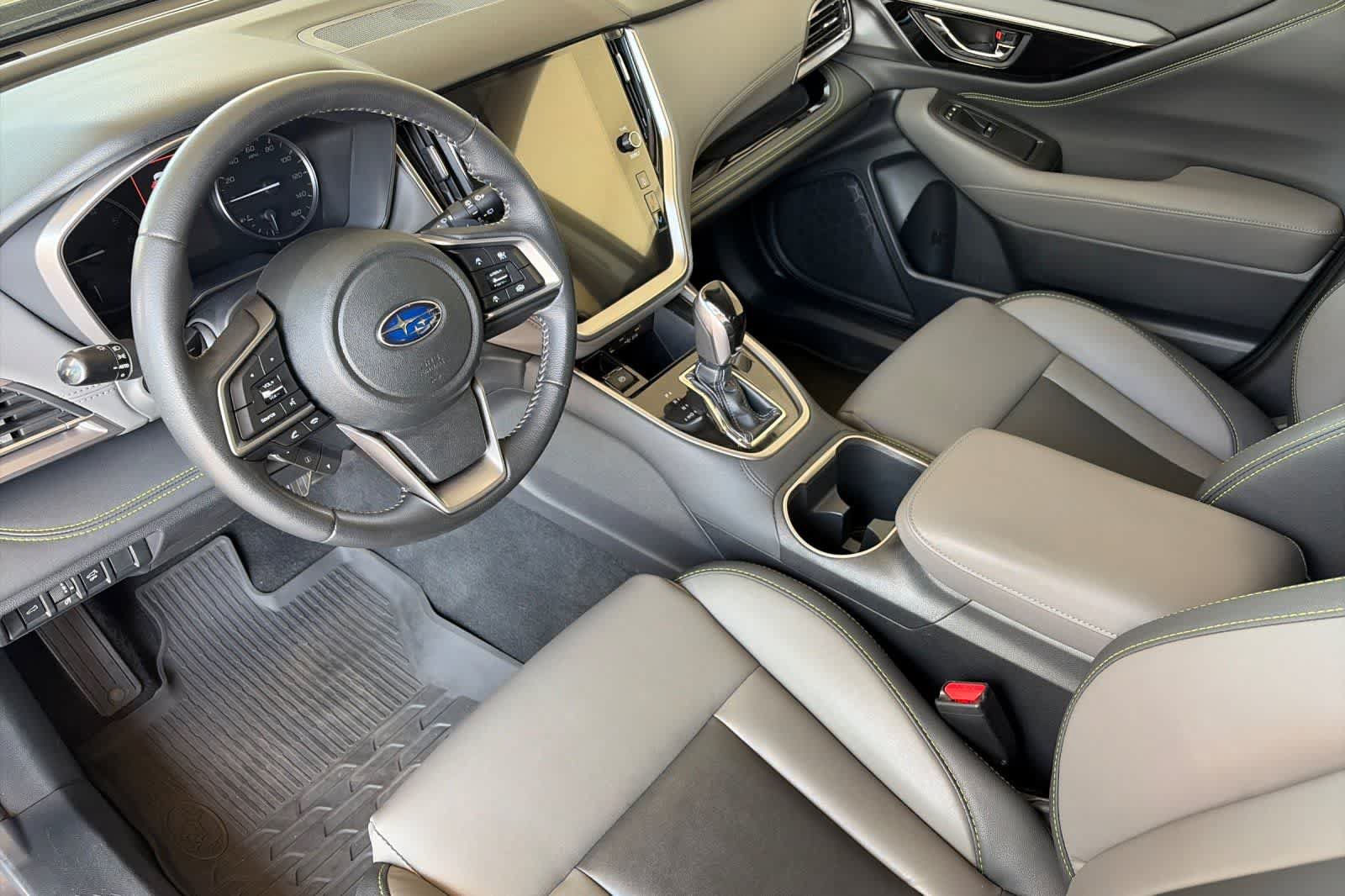 Used 2022 Subaru Outback Onyx Edition XT AWD/4WD image 11