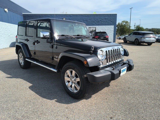 Used 2016 Jeep Wrangler Unlimited Sahara w/ Mopar Chrome Edition Group image 7