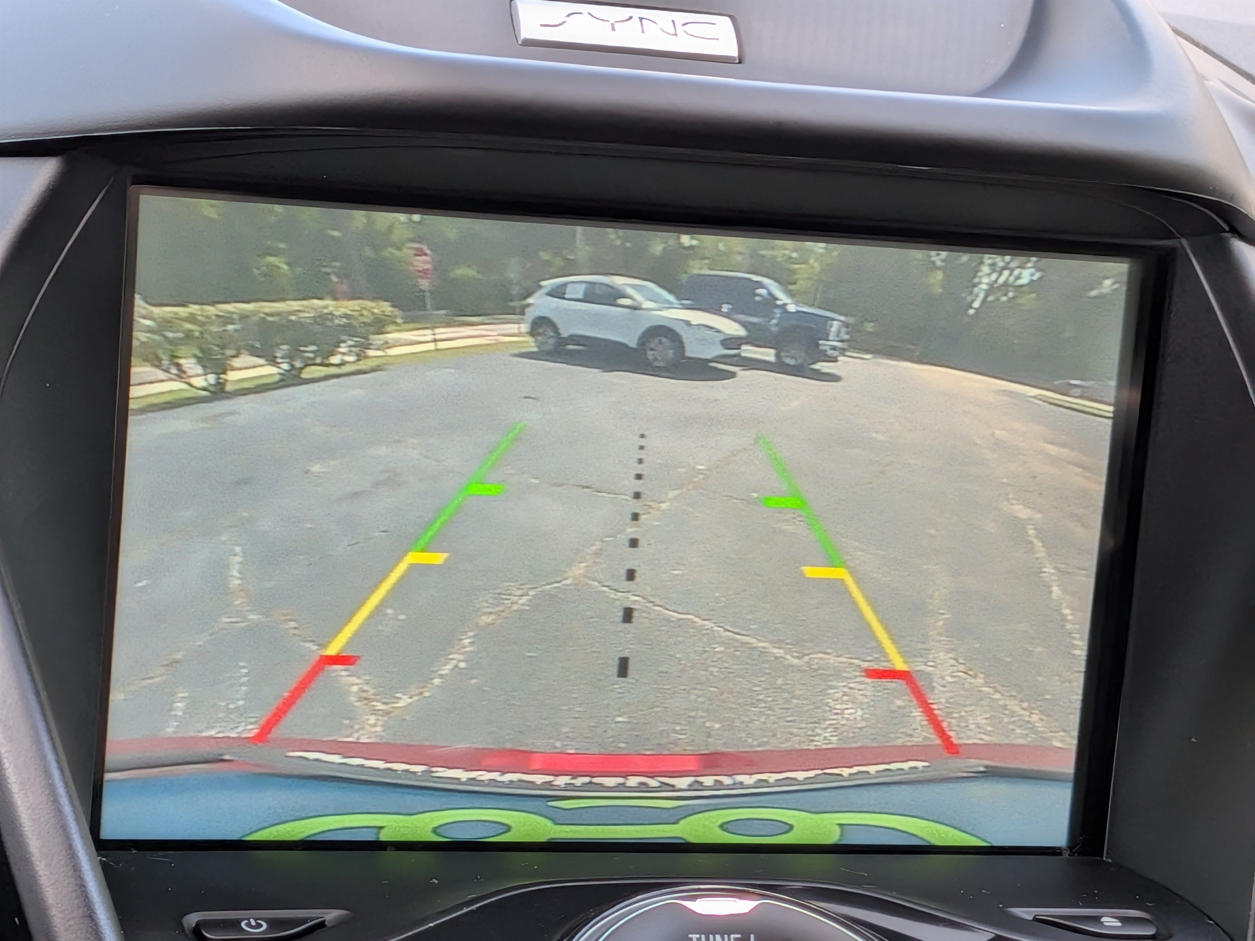 Used 2017 Ford Escape Titanium FWD image 32