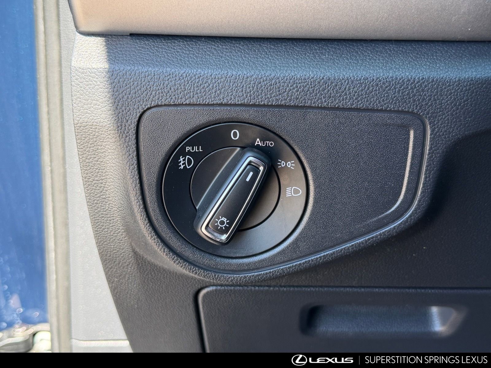 Used 2018 Volkswagen Atlas SEL image 19