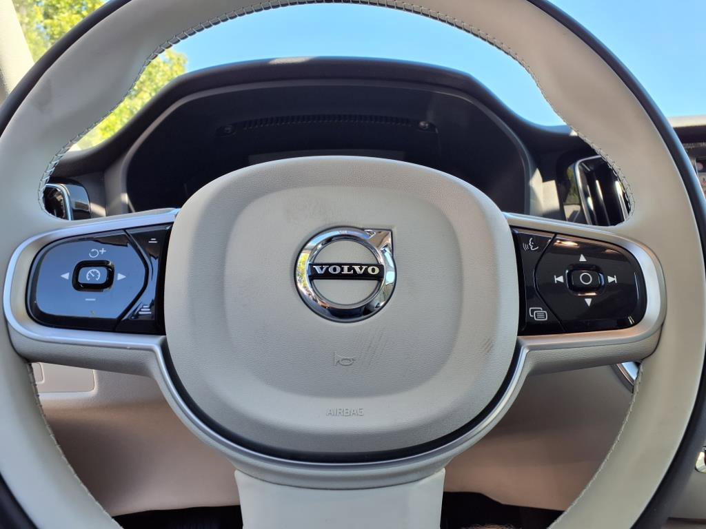 New 2026 Volvo V60 B5 Cross Country Plus w/ Protection Package Premier image 22