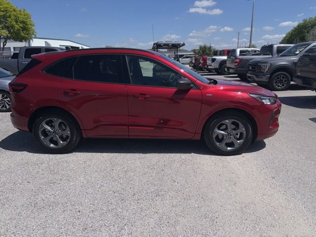 Used 2024 Ford Escape ST-Line image 4