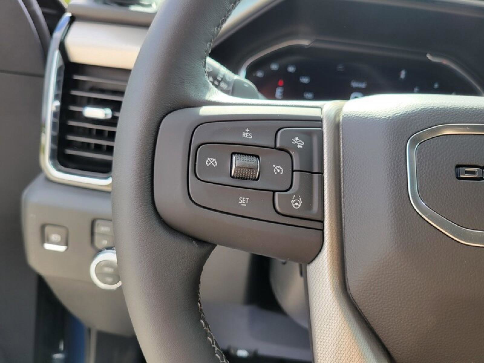 New 2026 GMC Sierra 1500 Denali AWD/4WD image 13