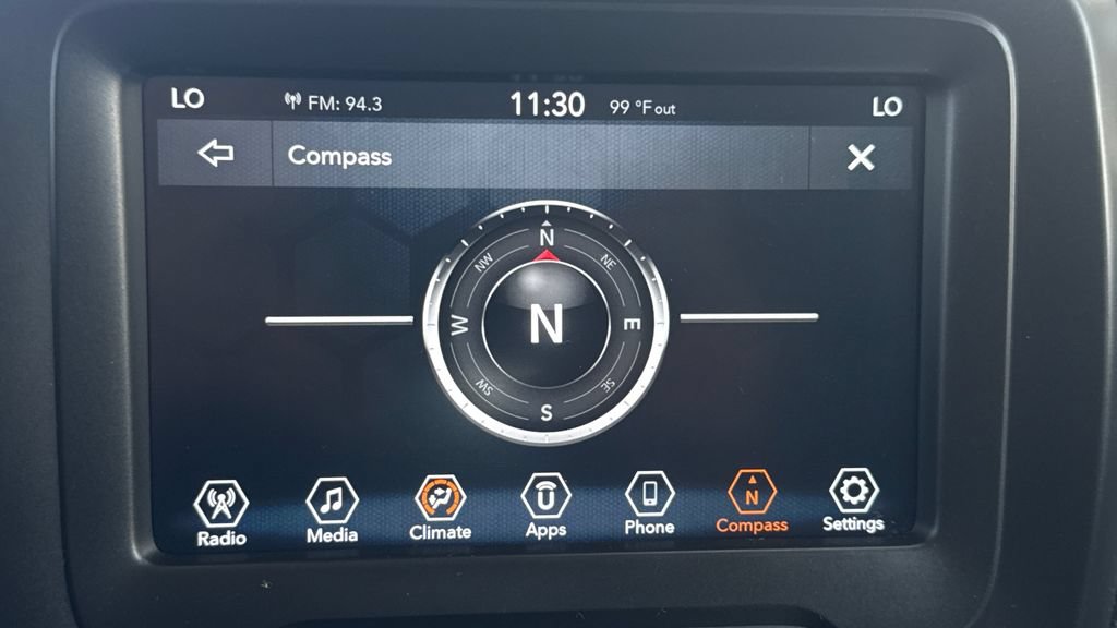 Used 2019 Jeep Renegade Latitude w/ Popular Equipment Group AWD/4WD image 29