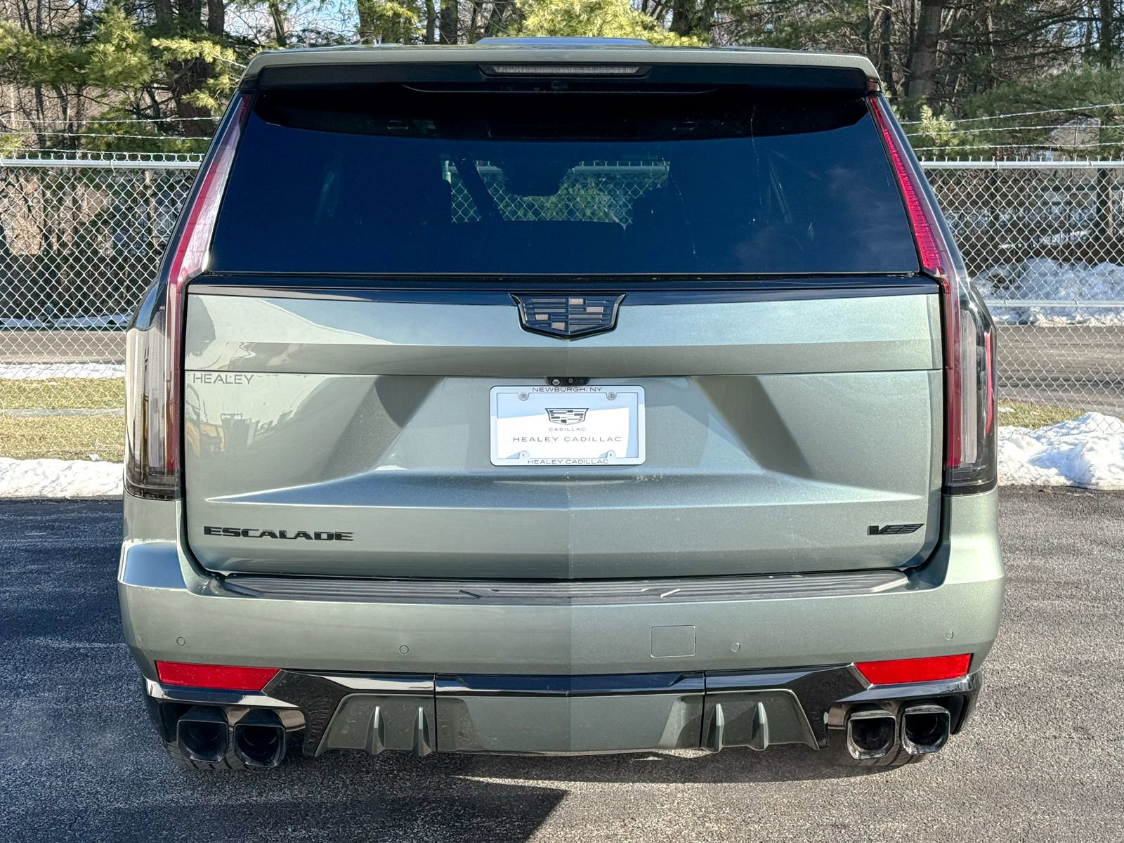 Used 2023 Cadillac Escalade V image 8