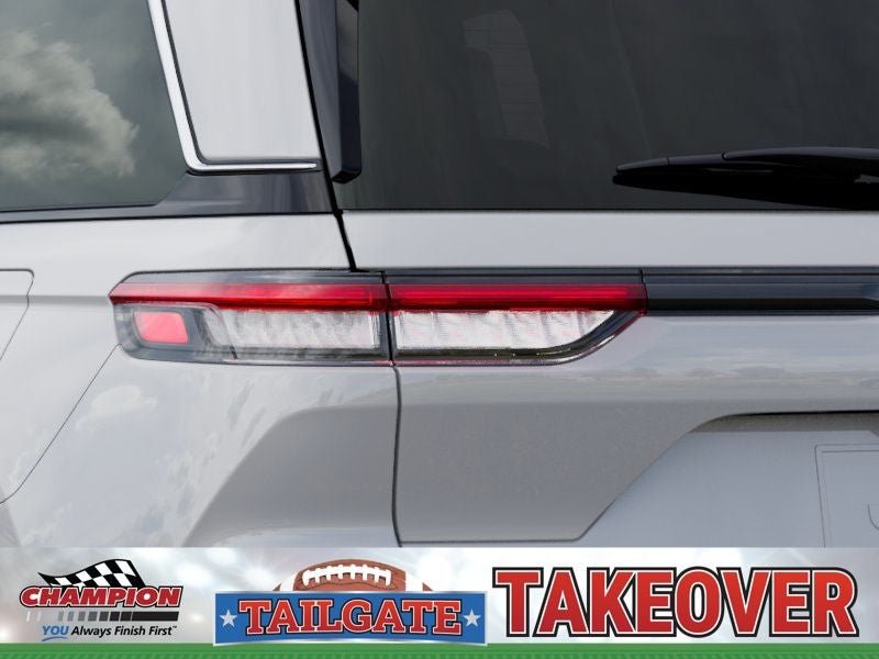 New 2026 Jeep Grand Cherokee Laredo AWD/4WD image 9