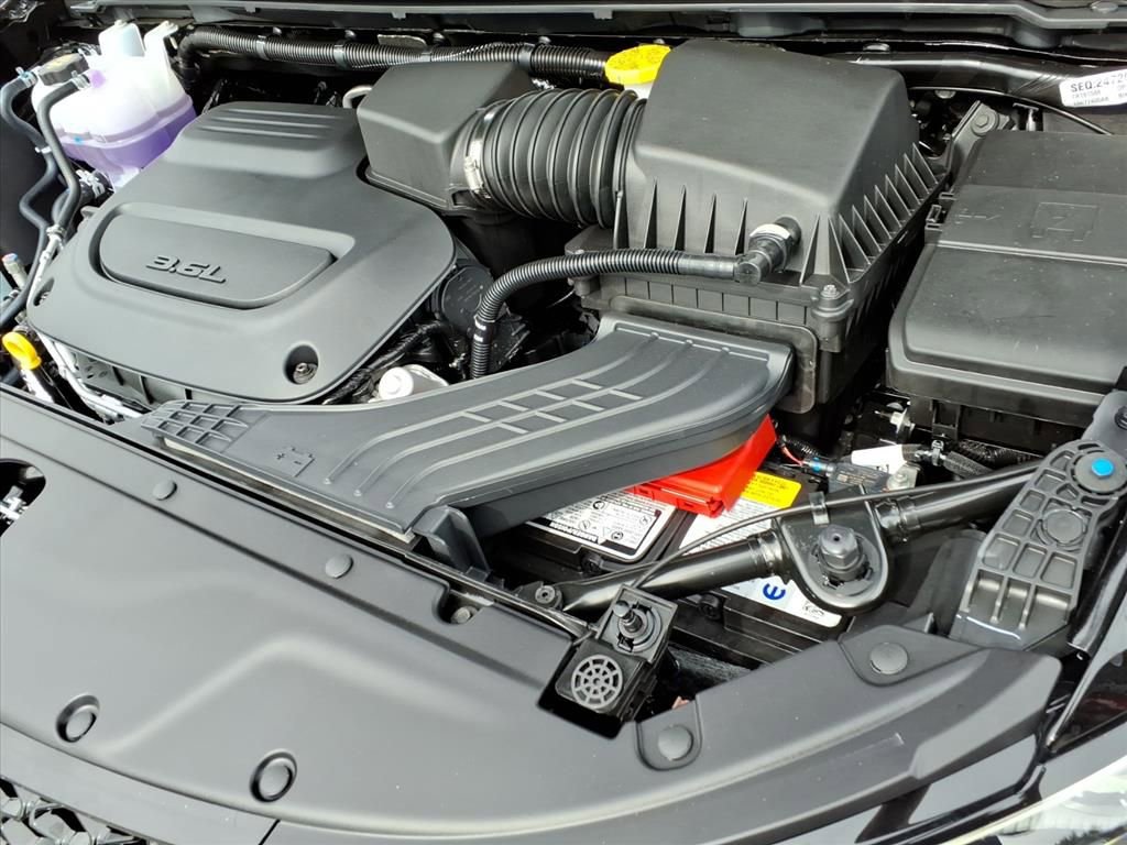 New 2026 Chrysler Pacifica Select image 34