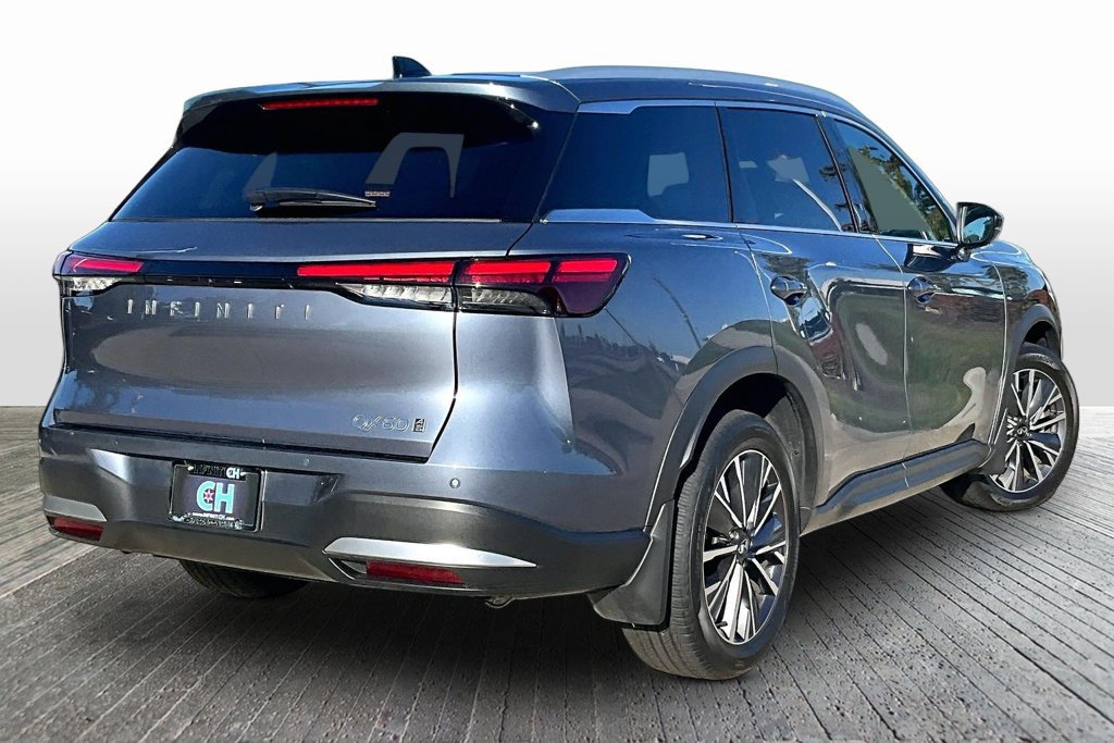 Certified 2027 INFINITI QX60 Luxe w/ Cargo Package AWD/4WD image 9