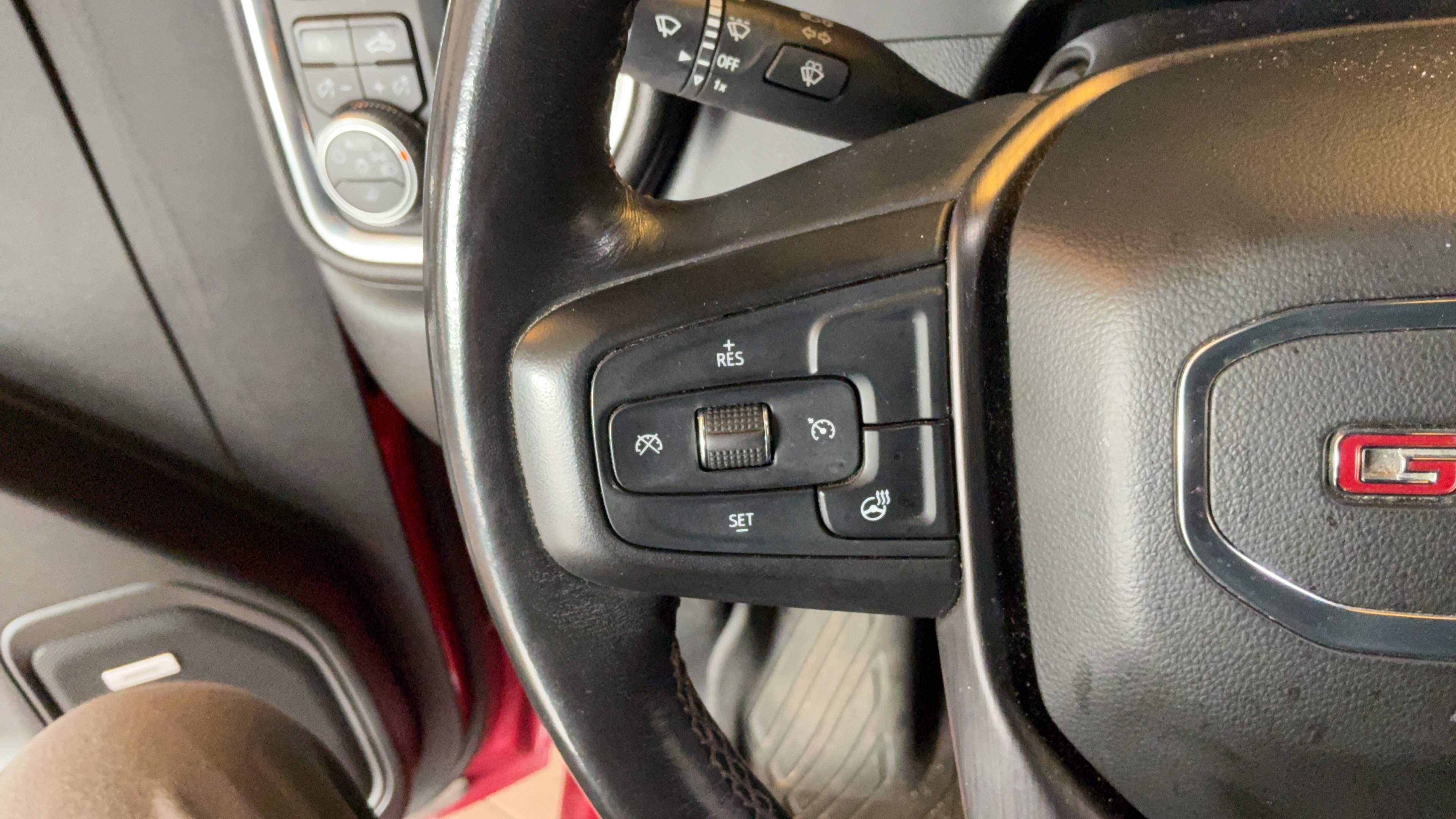 Used 2019 GMC Sierra 1500 AT4 w/ AT4 Preferred Package AWD/4WD image 17