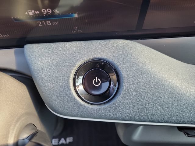 New 2026 Nissan Leaf SV+ w/ Floor Mat Package (SV+) FWD image 30