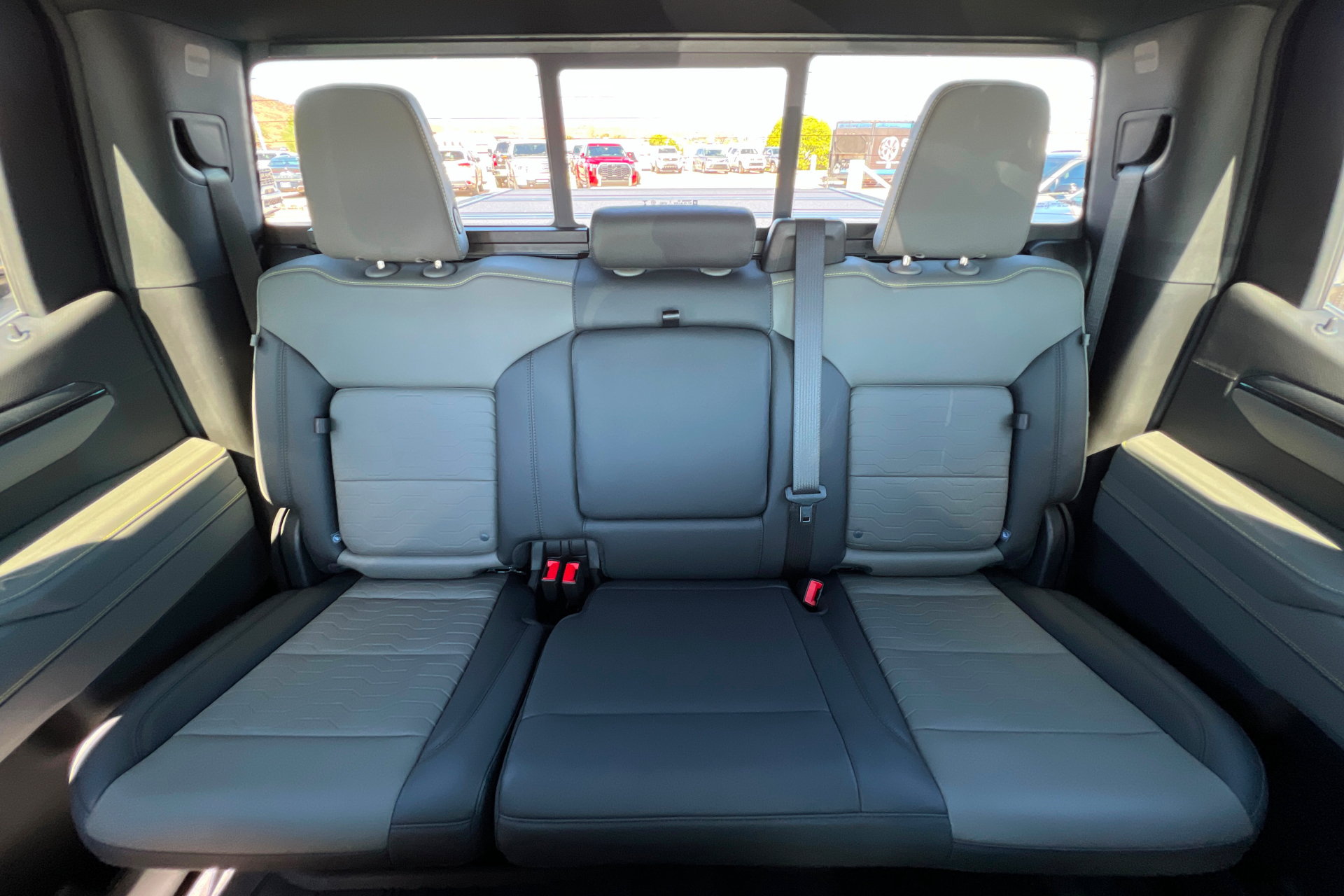 Used 2026 Chevrolet Silverado 1500 ZR2 AWD/4WD image 25