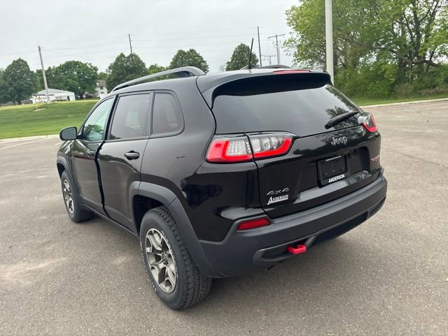 Used 2020 Jeep Cherokee Trailhawk w/ Cold Weather Group AWD/4WD image 11
